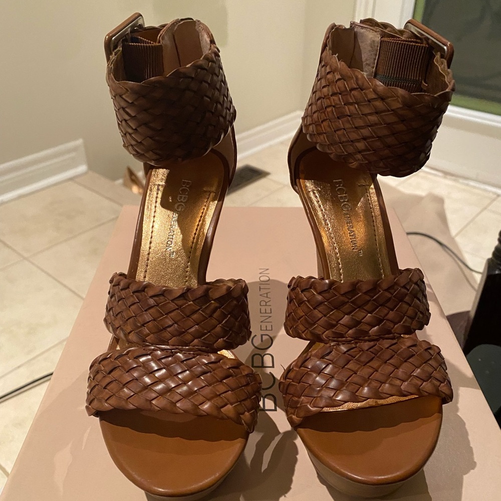 Brand new Bcbgeneration size 5.5